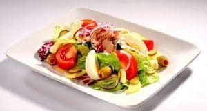 atum tomate pimentão